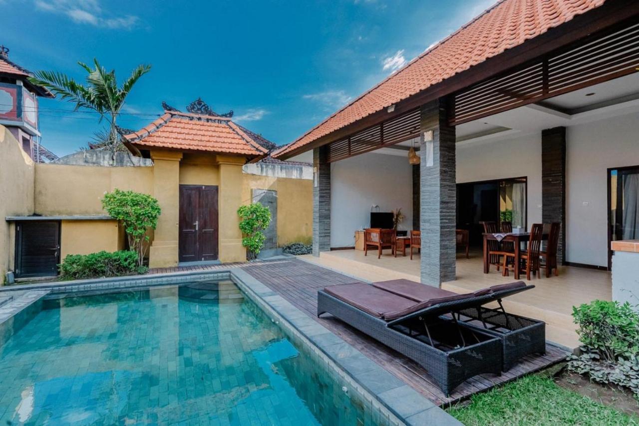 Bali Radiance Villas Seminyak Exterior foto